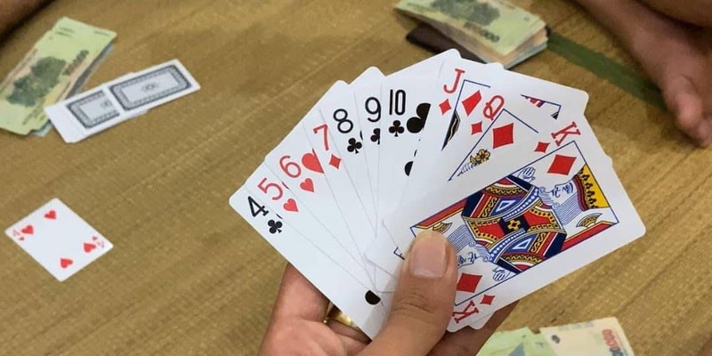 Hướng dẫn cách chơi sâm lốc cực hay dành cho người mới Giới thiệu về game bài Sâm lốc